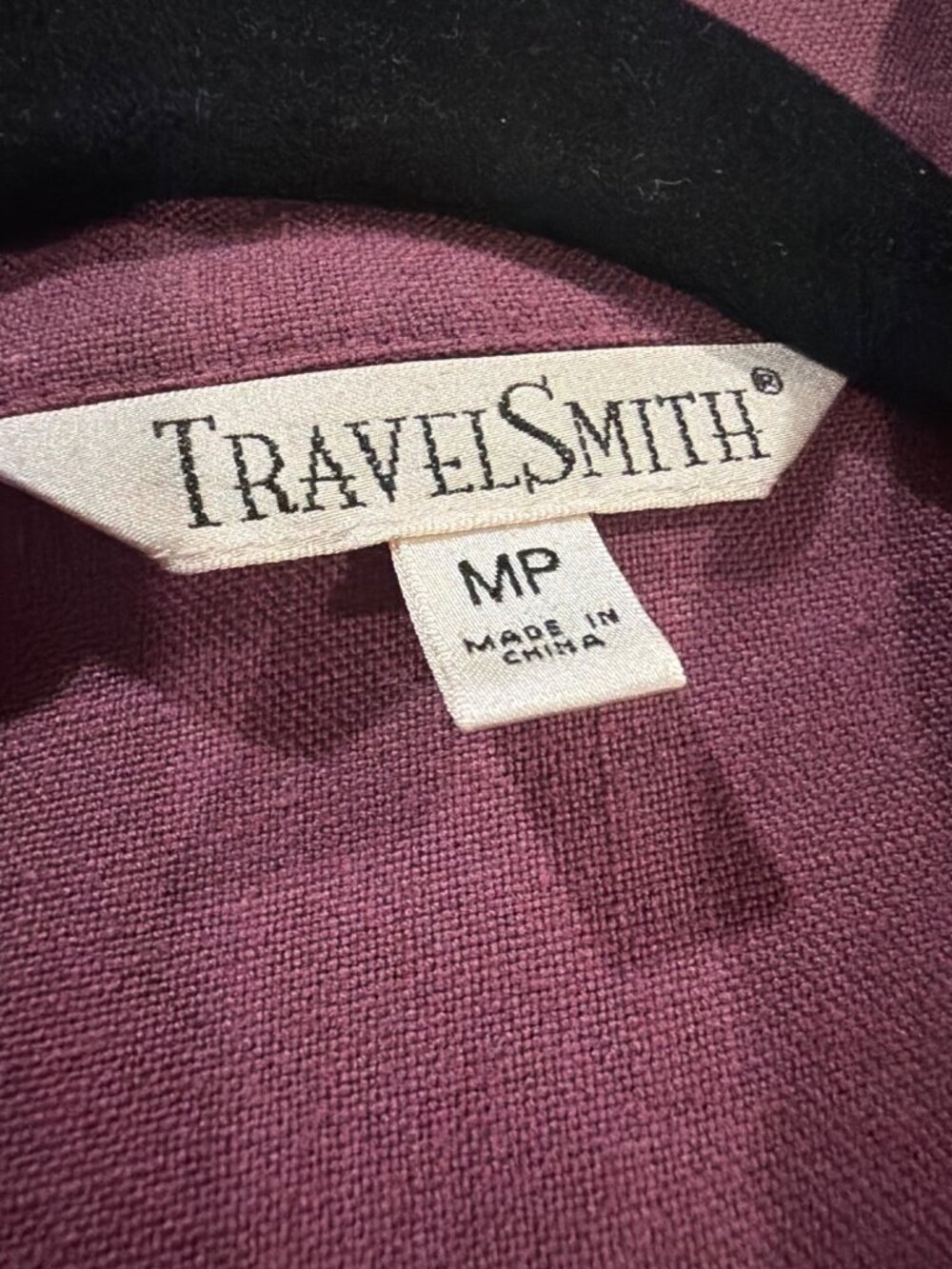 TravelSmith Womens Short Sleeve Burgundy Button-Up Shirt MP - Picture 3 of 5